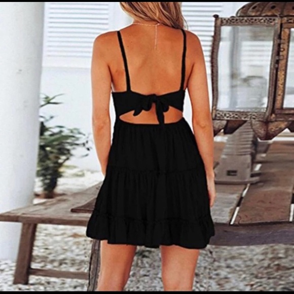 Black Backless Bow Knot Beach Dress - Picture 3 of 5